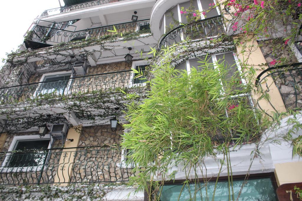 Saint Illian'S Inn Makati Makati City Exterior photo